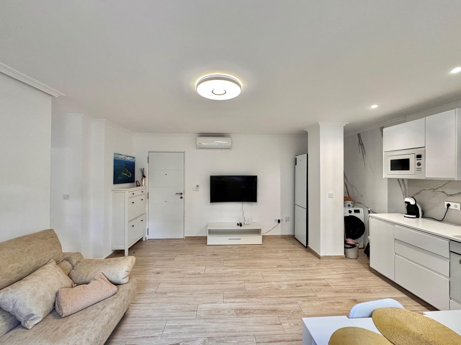 Local Comercial de 2 habitaciones en Gran Alacant en venta con piscina garaje - 148.500 € (Ref: 9313733)