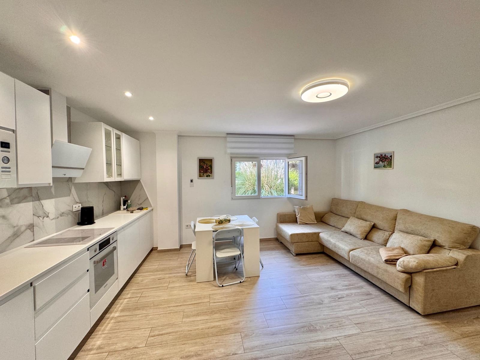 Local Comercial de 2 habitaciones en Gran Alacant en venta con piscina garaje - 148.500 € (Ref: 9313733)