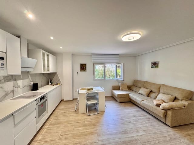 2 bedroom Commercial for sale in Gran Alacant, Santa Pola with pool garage - € 148,500 (Ref: 9313733)