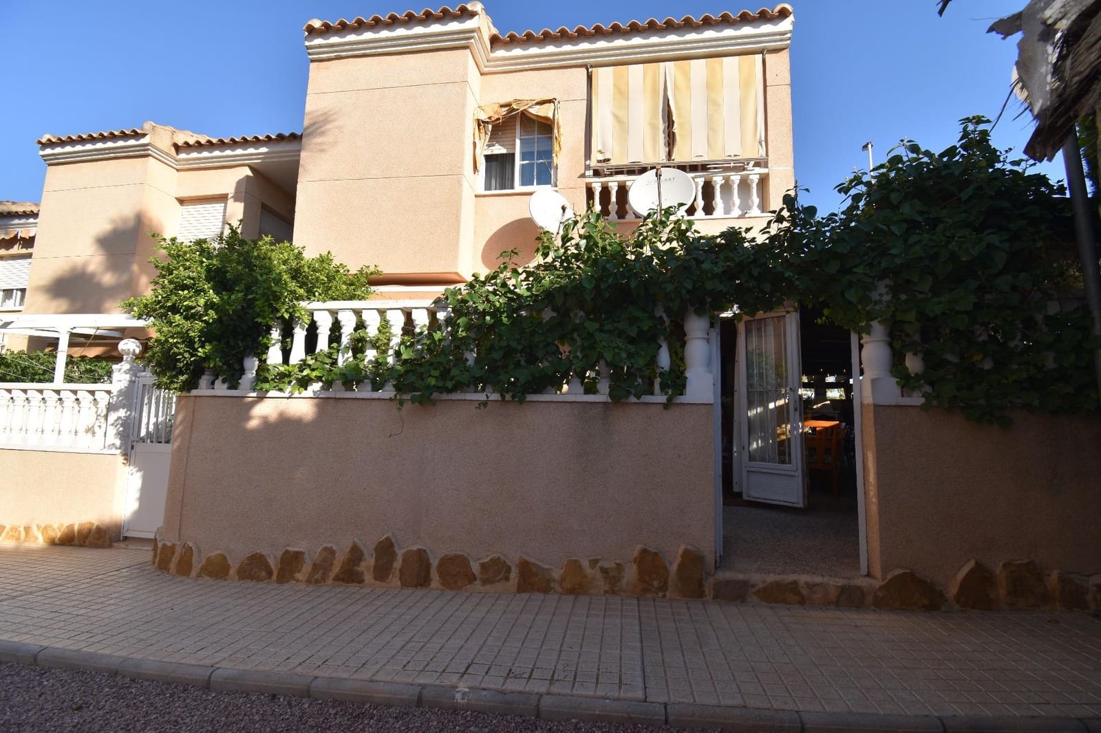 3 soverom Bungalow til salgs i Santa Pola med svømmebasseng garasje - € 297 000 (Ref: 9326662)