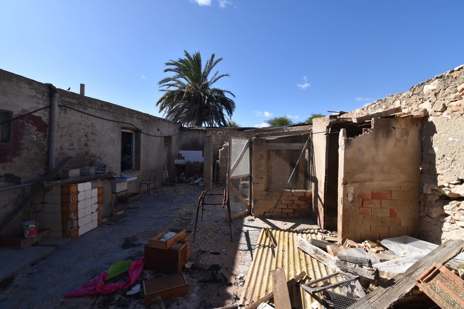 4 sypialnia Finka/Dom wiejski na sprzedaż w Valverde z garażem - 220 000 € (Ref: 9374739)