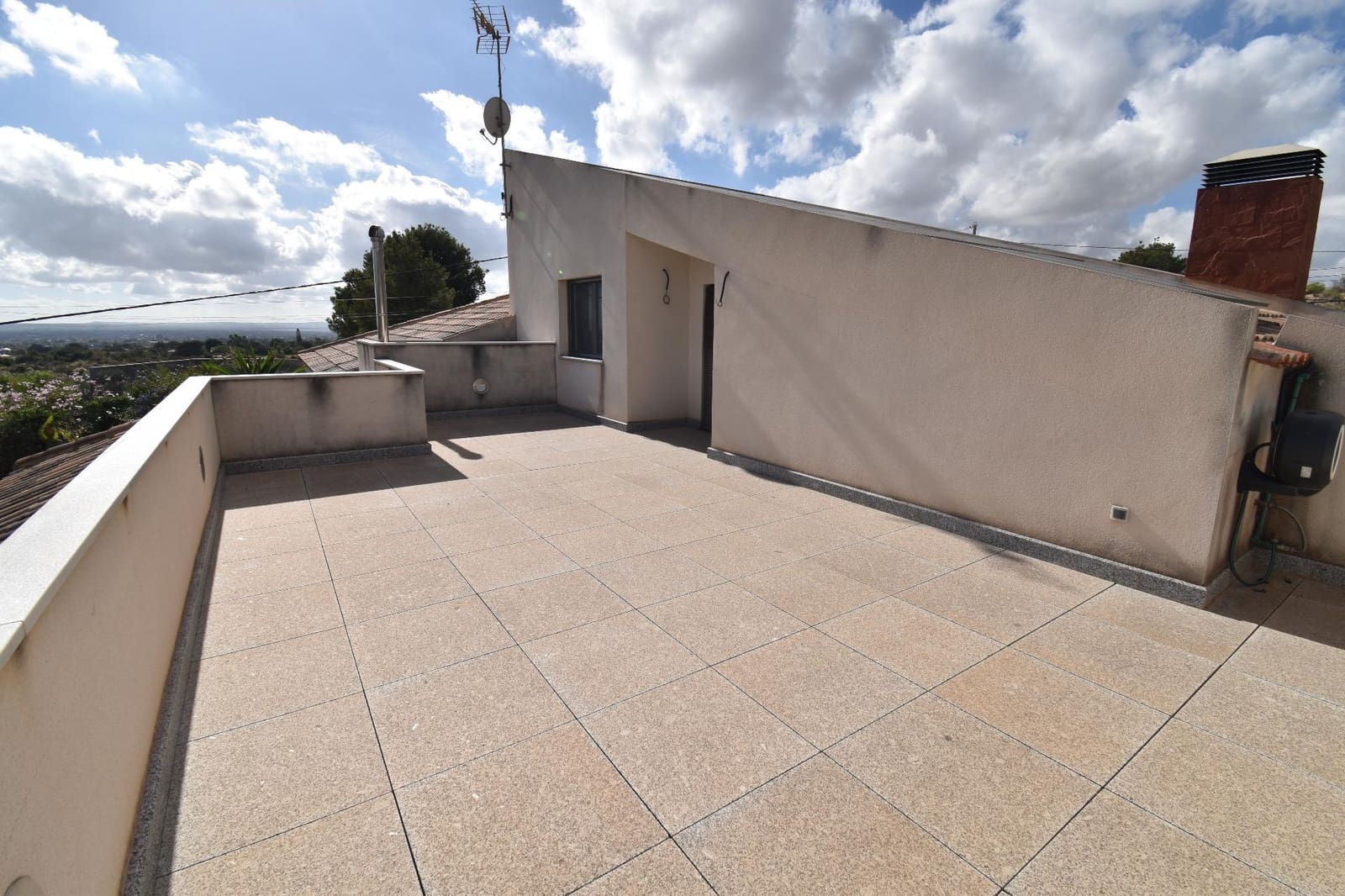 4 sypialnia Willa na sprzedaż w Elche / Elx z basenem garażem - 840 000 € (Ref: 9379309)