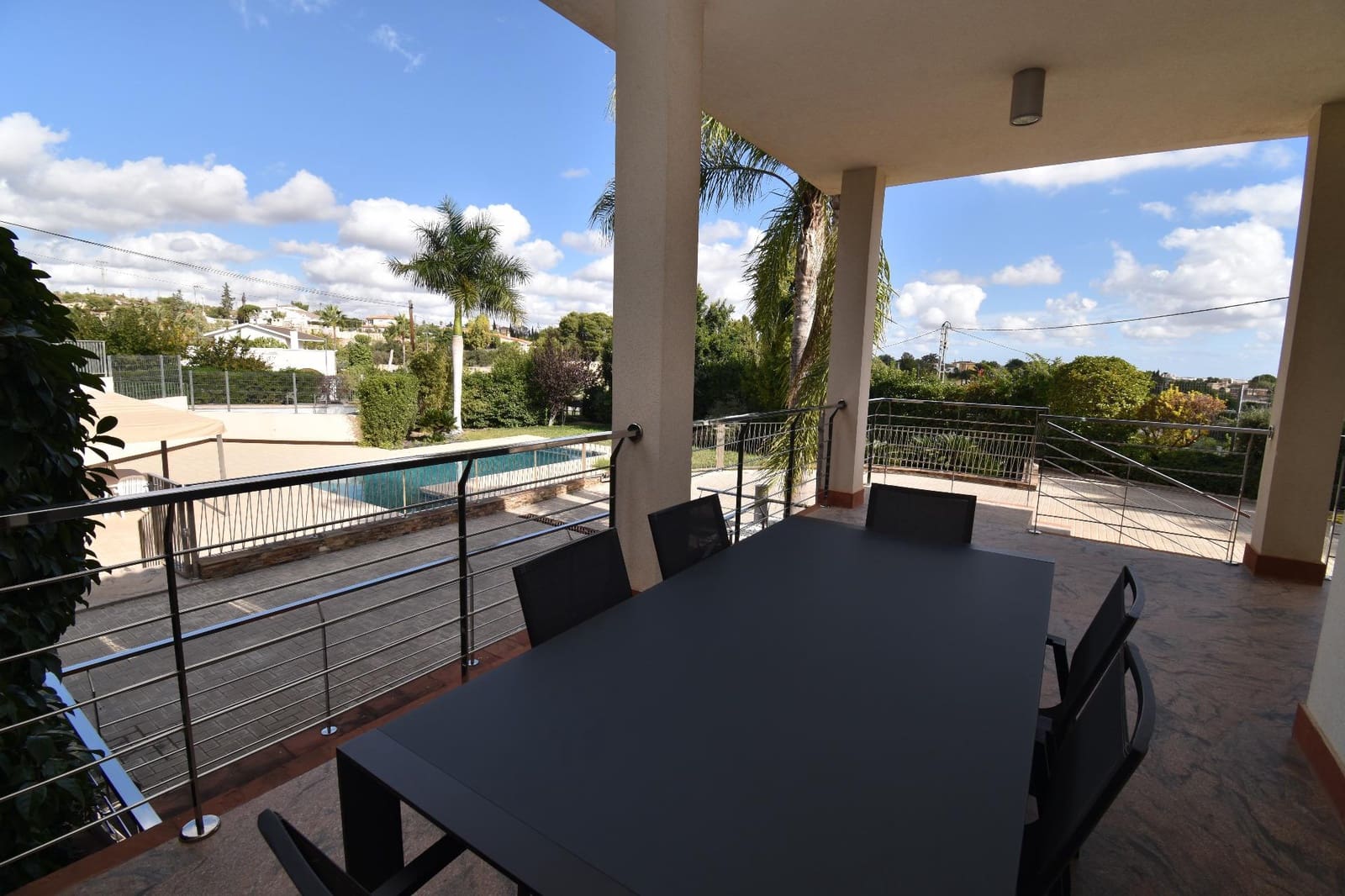 4 sypialnia Willa na sprzedaż w Elche / Elx z basenem garażem - 840 000 € (Ref: 9379309)