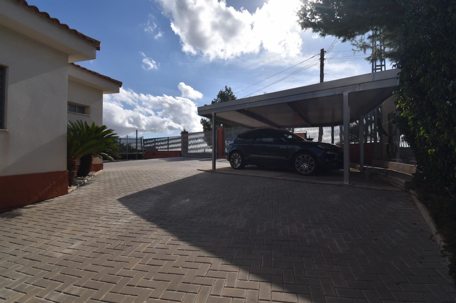 4 sypialnia Willa na sprzedaż w Elche / Elx z basenem garażem - 840 000 € (Ref: 9379309)