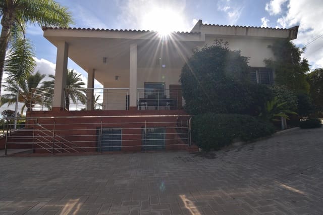 4 chambre Villa/Maison à vendre à Elche / Elx avec piscine garage - 840 000 € (Ref: 9379309)