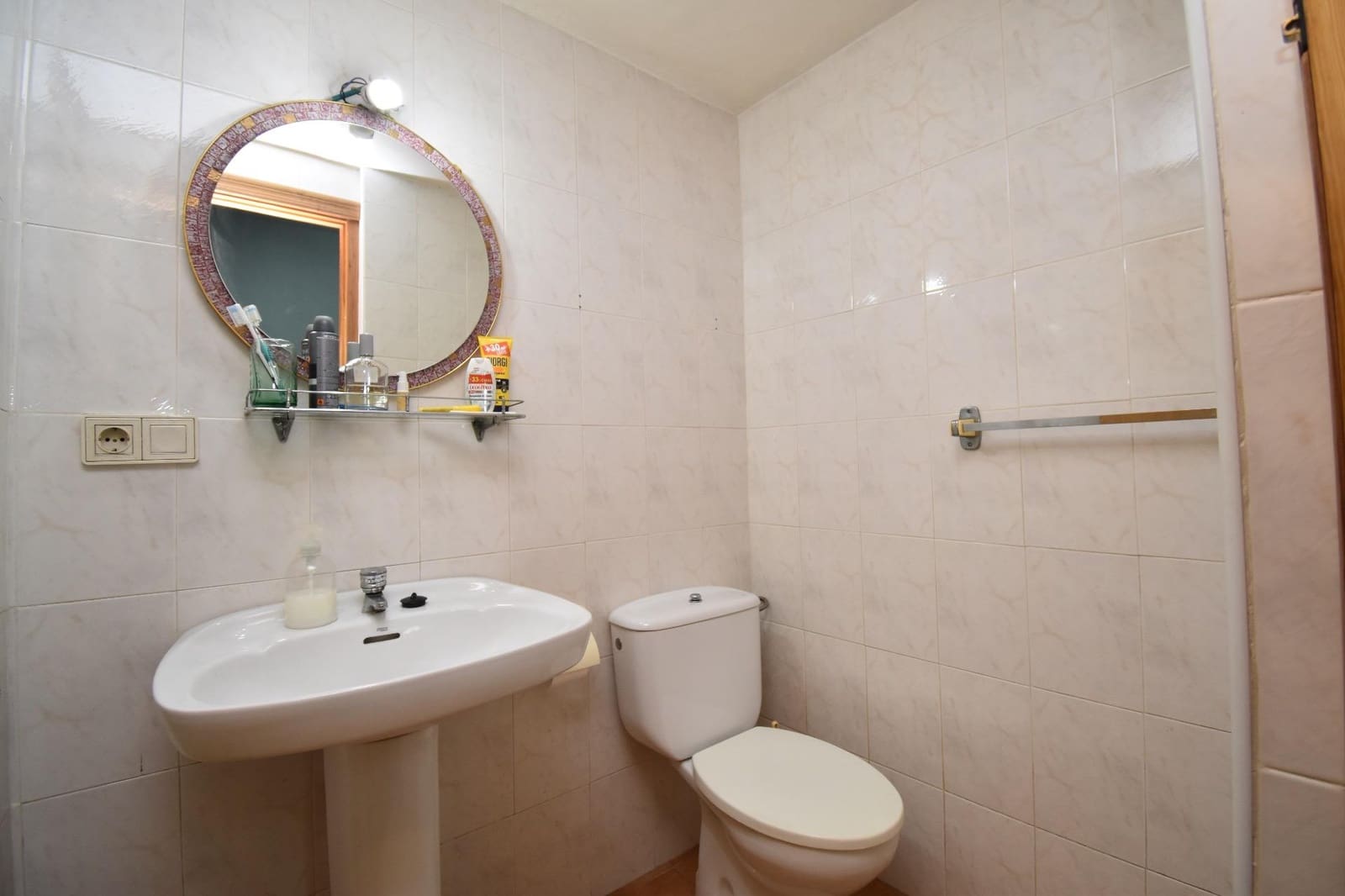 Erhverv til salg i Santa Pola - € 86.000 (Ref: 9382753)