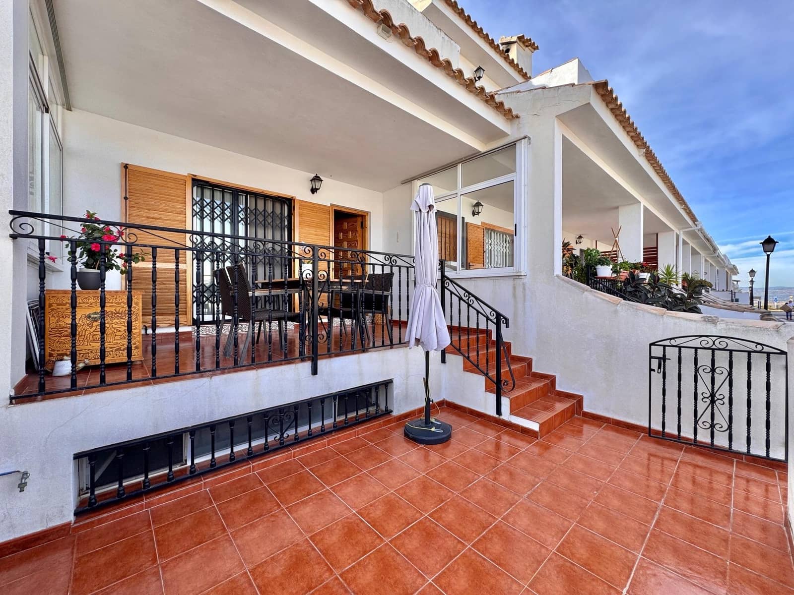 3 bedroom Terraced Villa for sale in Gran Alacant with pool garage - € 307,900 (Ref: 9382754)