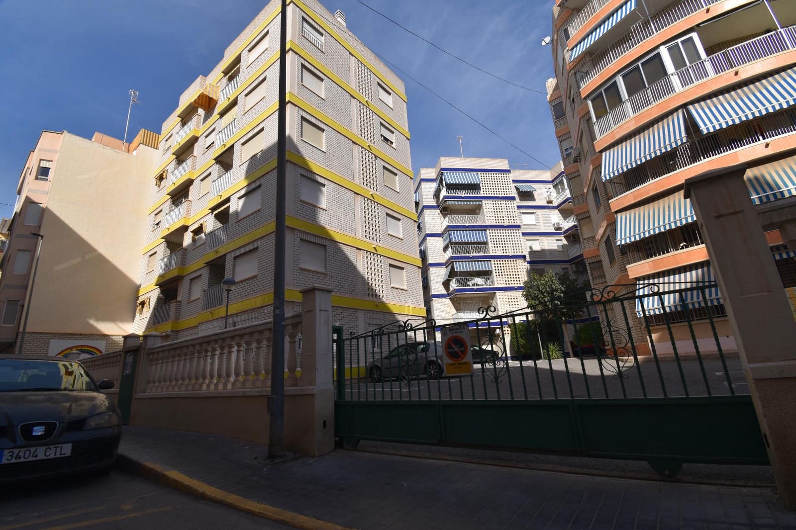 2 bedroom Flat for sale in Santa Pola - € 249,000 (Ref: 9386219)