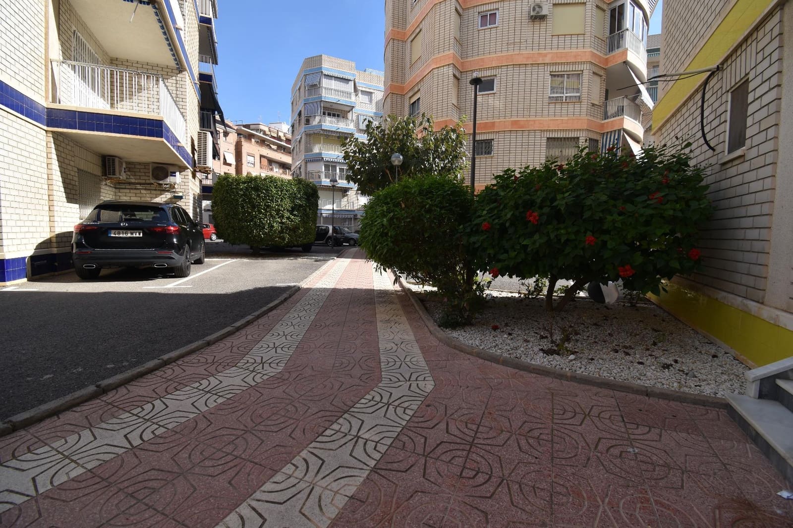 2 bedroom Flat for sale in Santa Pola - € 249,000 (Ref: 9386219)