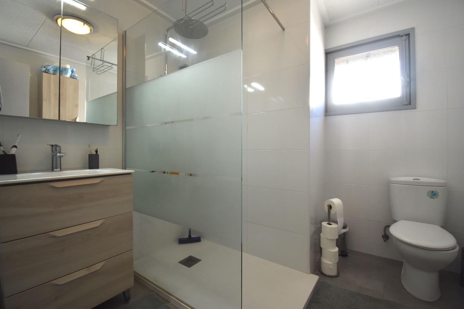 3 bedroom Flat for sale in Santa Pola - € 149,000 (Ref: 9396293)