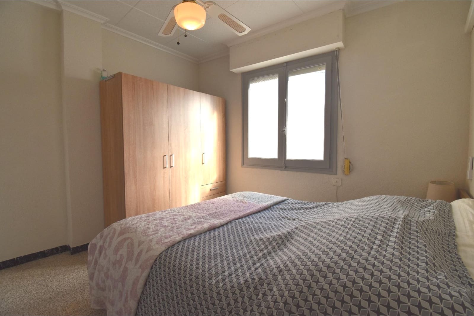 3 bedroom Flat for sale in Santa Pola - € 149,000 (Ref: 9396293)