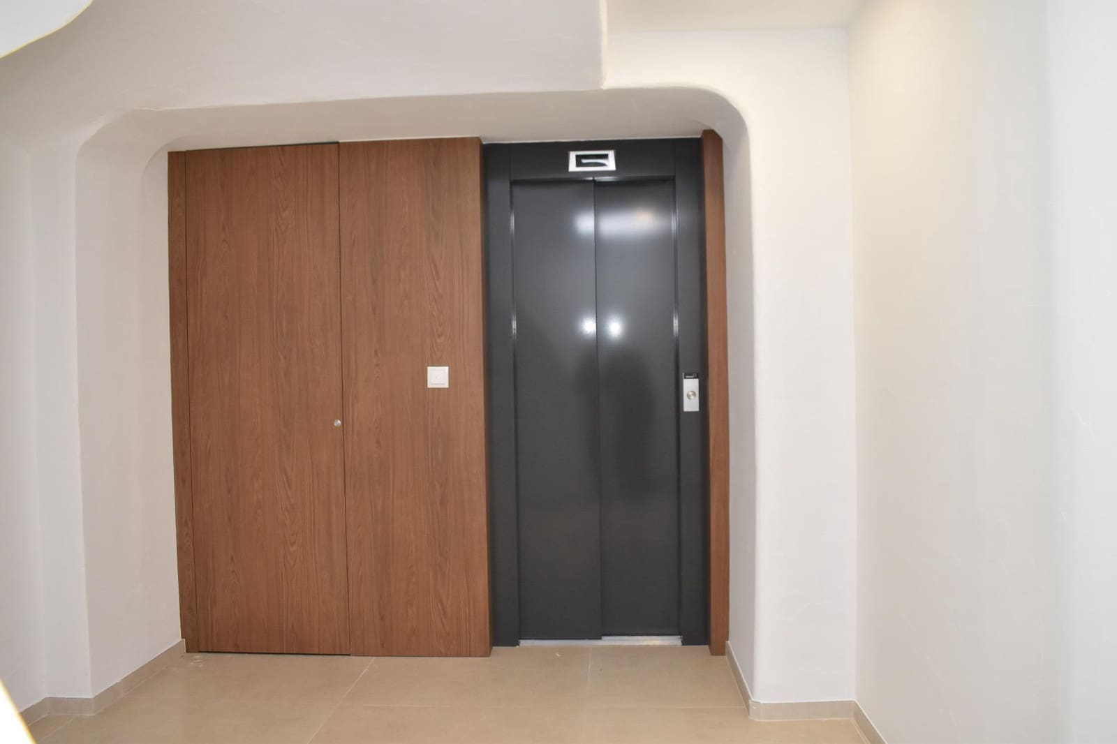 3 sypialnia Mieszkanie na sprzedaż w Elche / Elx - 380 000 € (Ref: 9420024)