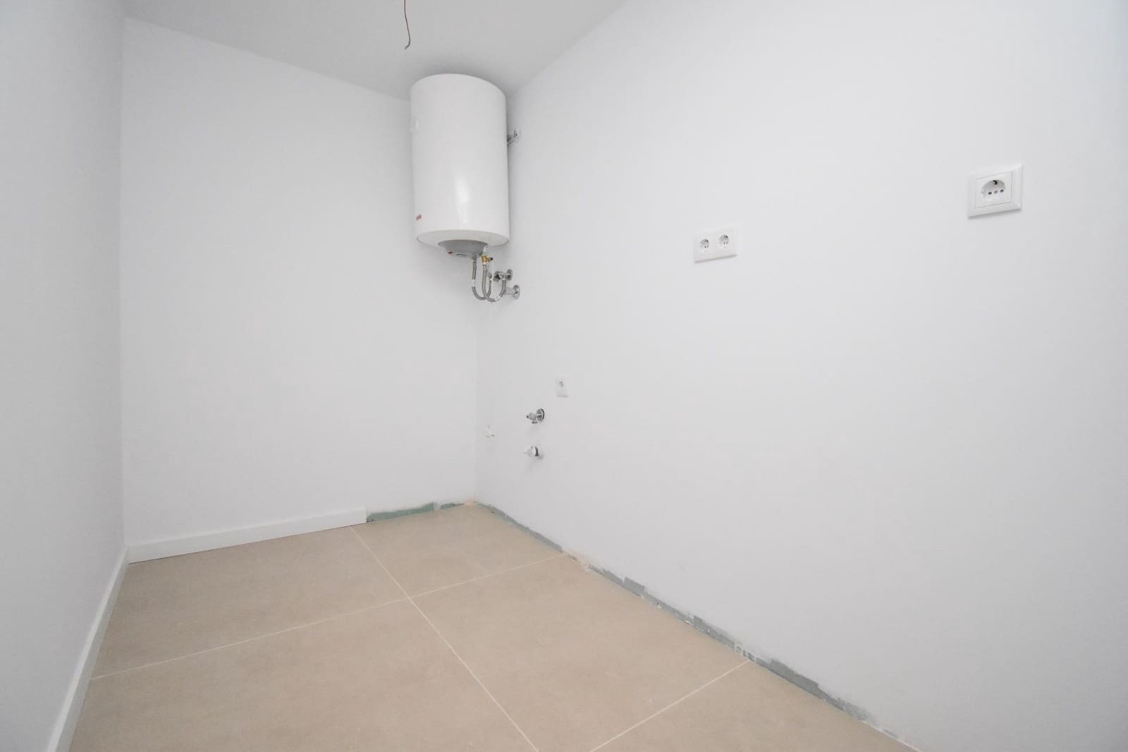 3 sypialnia Mieszkanie na sprzedaż w Elche / Elx - 380 000 € (Ref: 9420024)