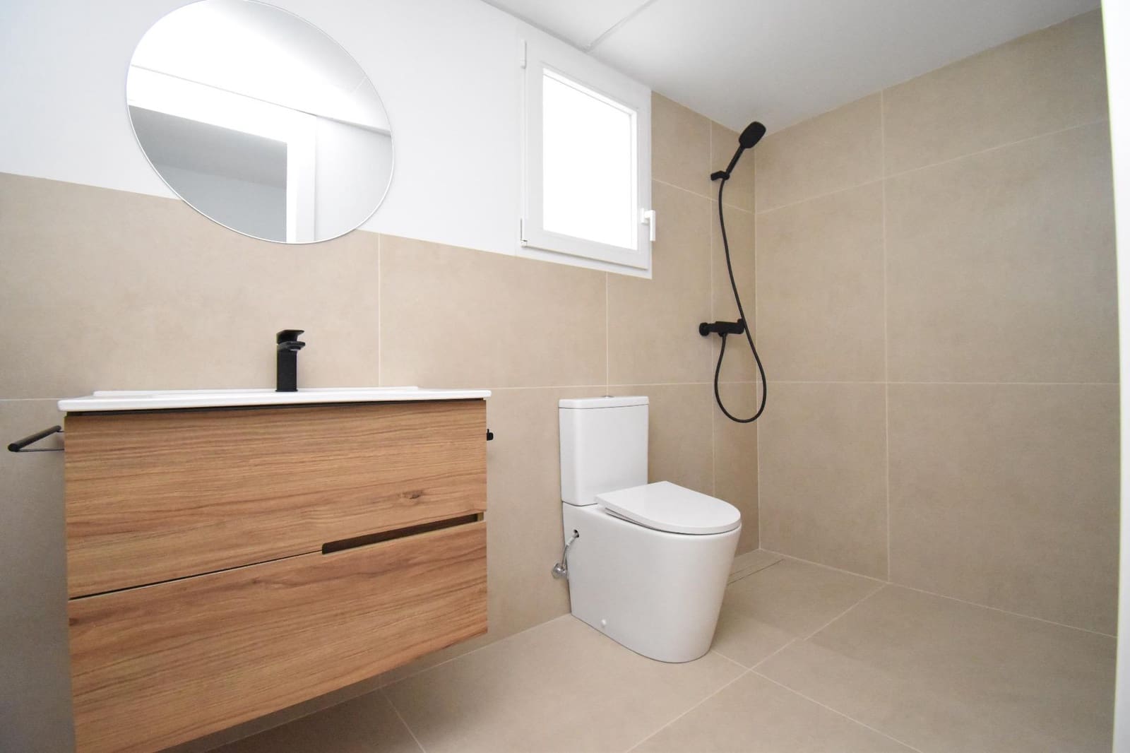 3 sypialnia Mieszkanie na sprzedaż w Elche / Elx - 380 000 € (Ref: 9420024)