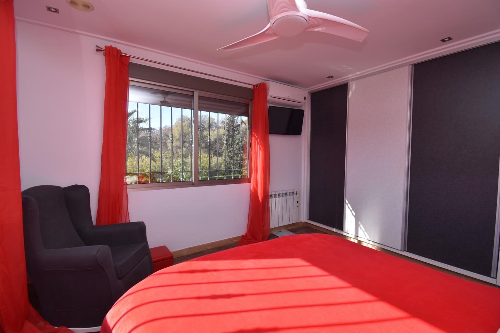 3 sypialnia Willa na sprzedaż w Elche / Elx z basenem - 489 000 € (Ref: 9420025)