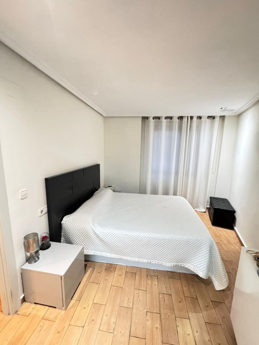 2 sypialnia Mieszkanie na sprzedaż w Elche / Elx - 255 000 € (Ref: 9427461)