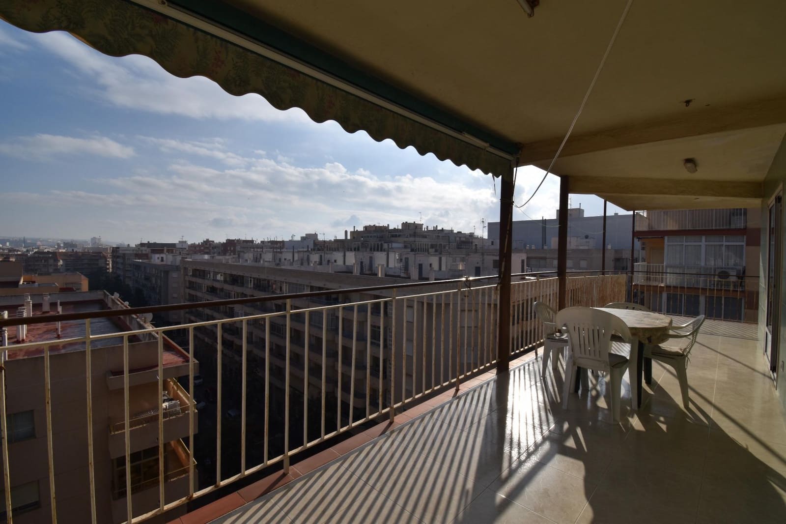 Ático de 3 habitaciones en Santa Pola en venta - 320.000 € (Ref: 9450481)