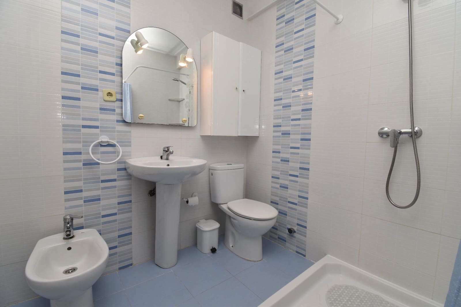 Ático de 3 habitaciones en Santa Pola en venta - 320.000 € (Ref: 9450481)