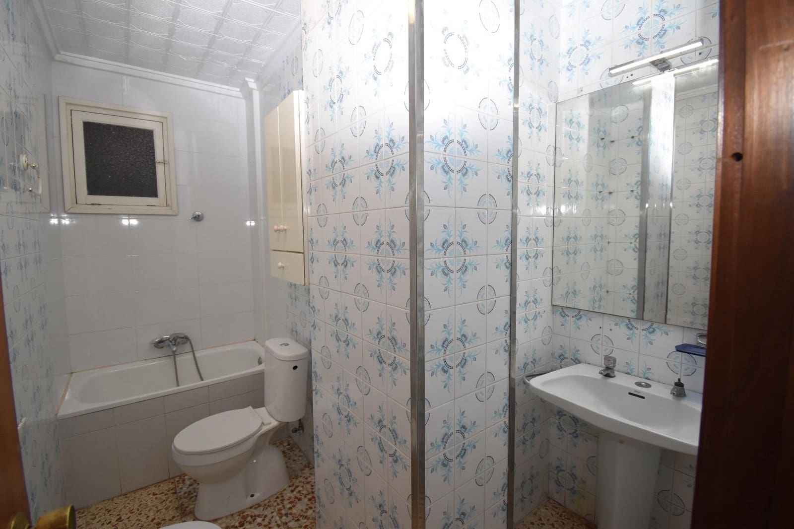 4 bedroom Flat for sale in Elche / Elx - € 165,000 (Ref: 9497584)