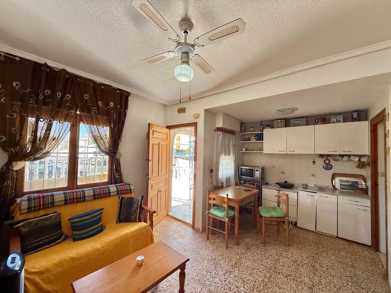 2 soverom Rekkehus til salgs i Santa Pola - € 170 000 (Ref: 9502663)