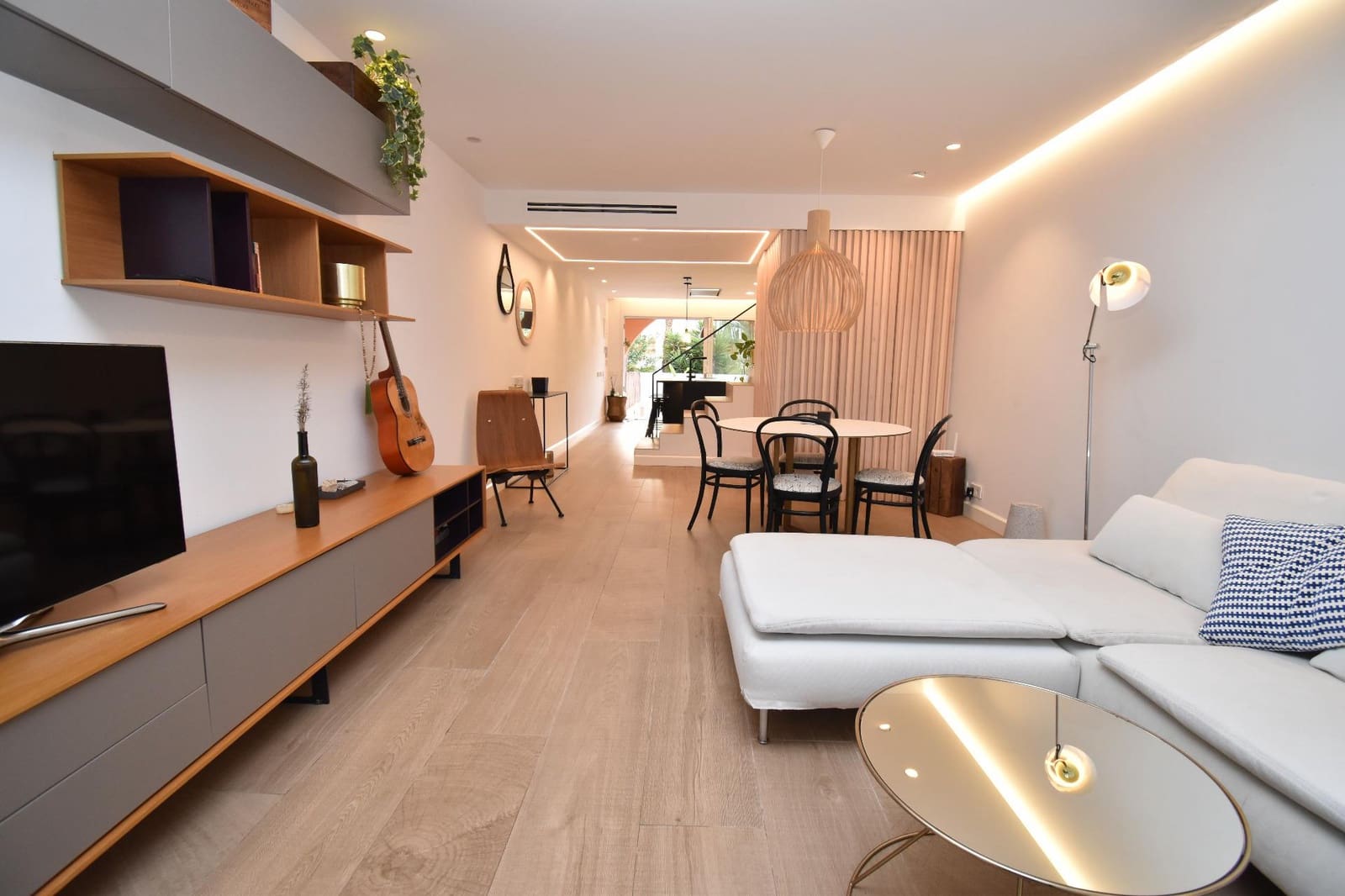 2 bedroom Bungalow for sale in Santa Pola with pool - € 450,000 (Ref: 9504555)