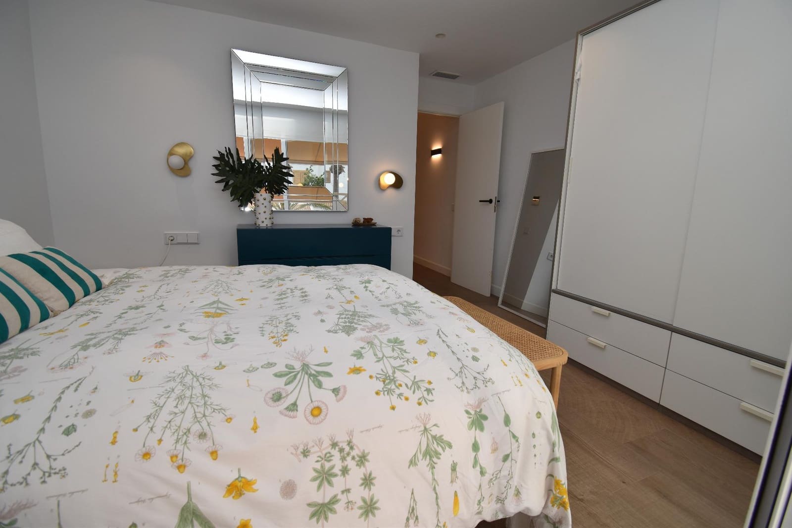 2 bedroom Bungalow for sale in Santa Pola with pool - € 450,000 (Ref: 9504555)