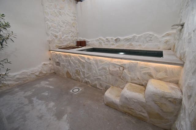 2 soveværelse Lejlighed til salg i Playa Levante, Santa Pola med swimmingpool - € 265.000 (Ref: 9527921)