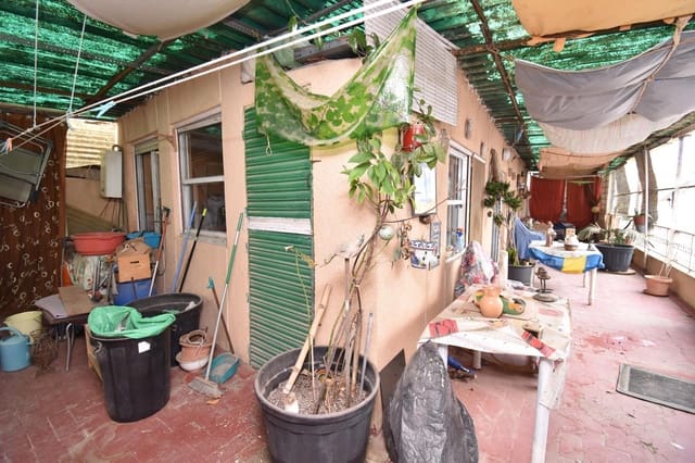 6 quarto Penthouse para venda em Elche / Elx - 230 000 € (Ref: 9551940)