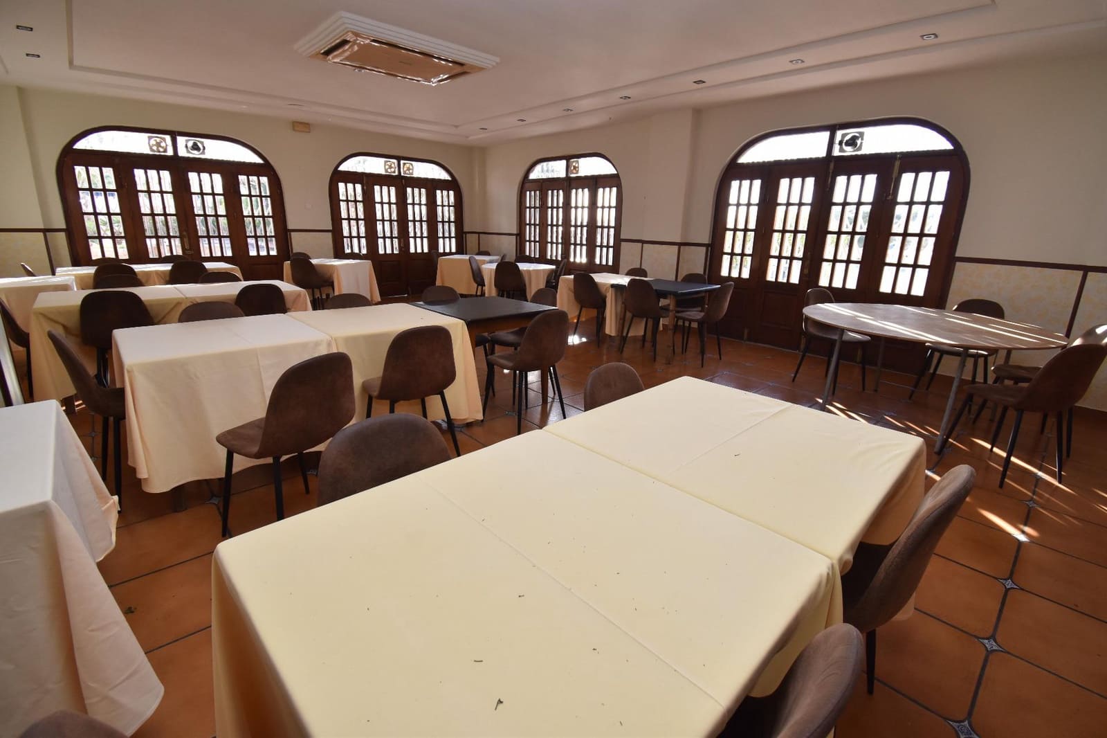 1 soveværelse Villa til salg i Santa Pola med garage - € 950.000 (Ref: 9556081)