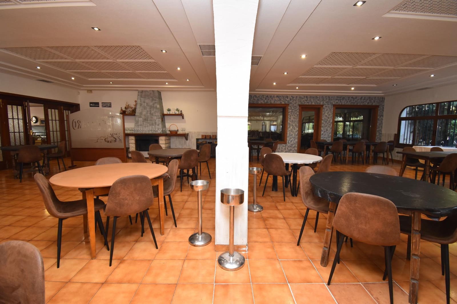 1 soveværelse Villa til salg i Santa Pola med garage - € 950.000 (Ref: 9556081)