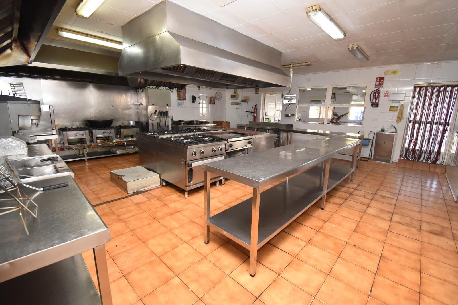 1 soveværelse Villa til salg i Santa Pola med garage - € 950.000 (Ref: 9556081)