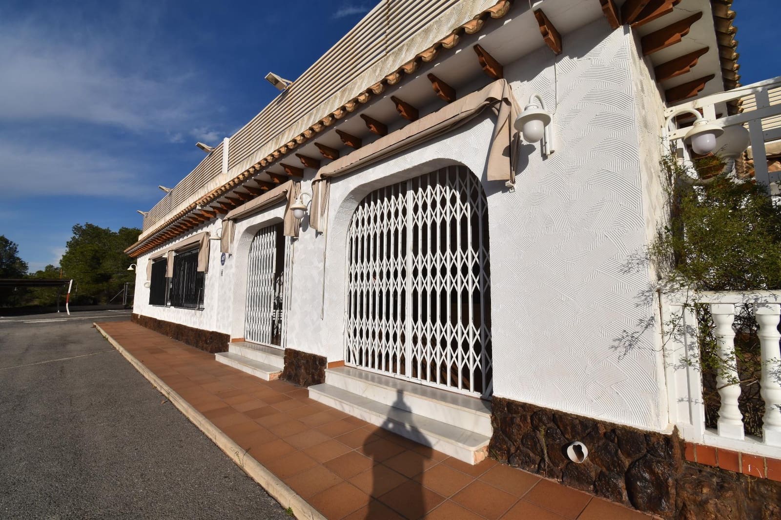 1 soveværelse Villa til salg i Santa Pola med garage - € 950.000 (Ref: 9556081)