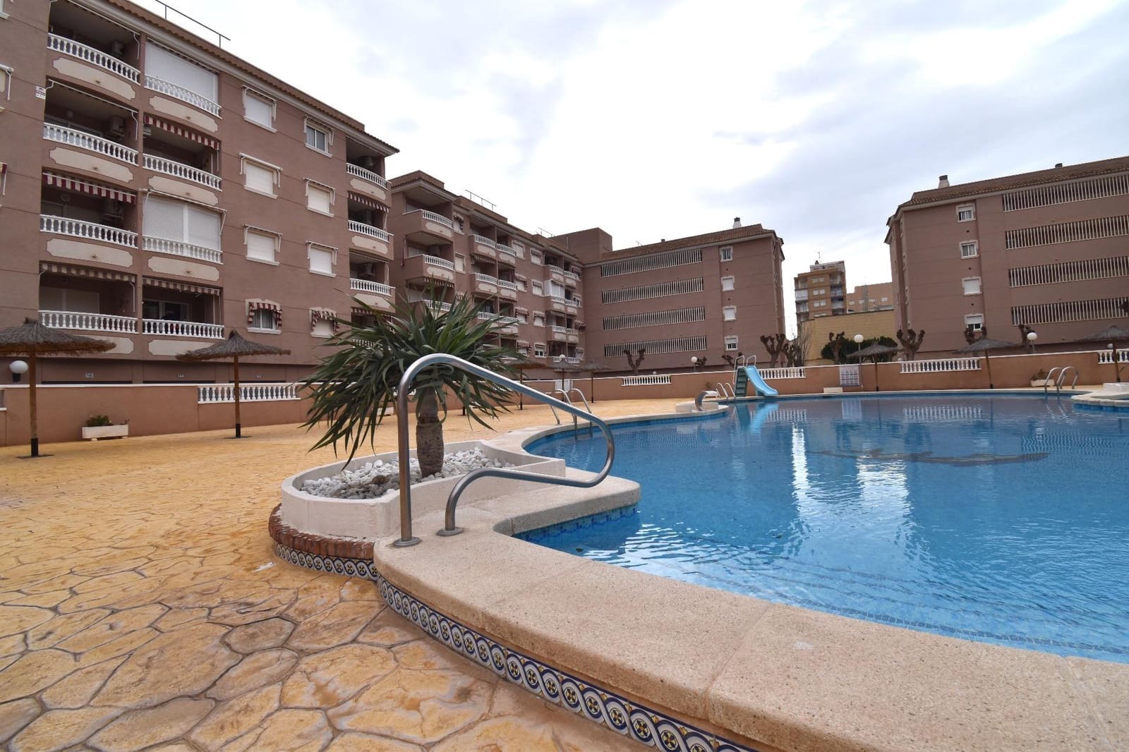 3 camera da letto Appartamento in vendita in Santa Pola con piscina garage - 215.000 € (Rif: 9562114)