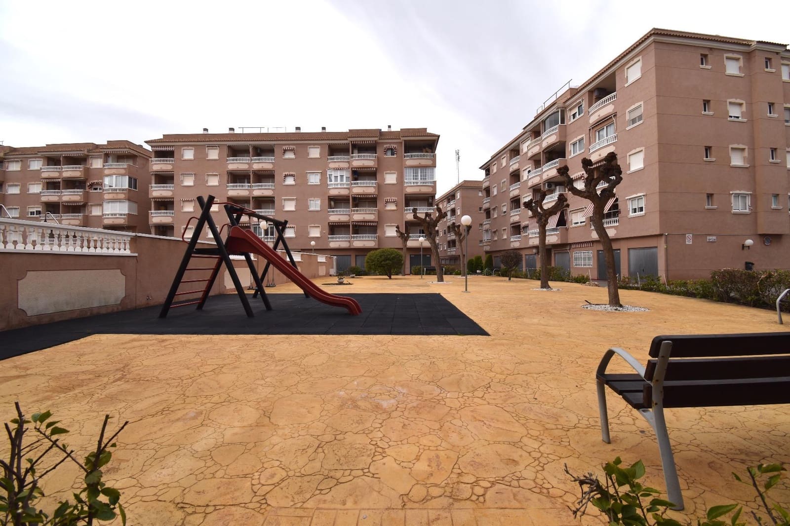 2 bedroom Apartment for sale in Santa Pola with pool garage - € 215,000 (Ref: 9562114)