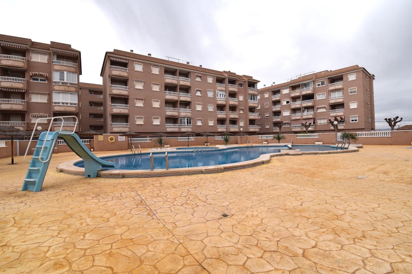 2 bedroom Apartment for sale in Santa Pola with pool garage - € 215,000 (Ref: 9562114)