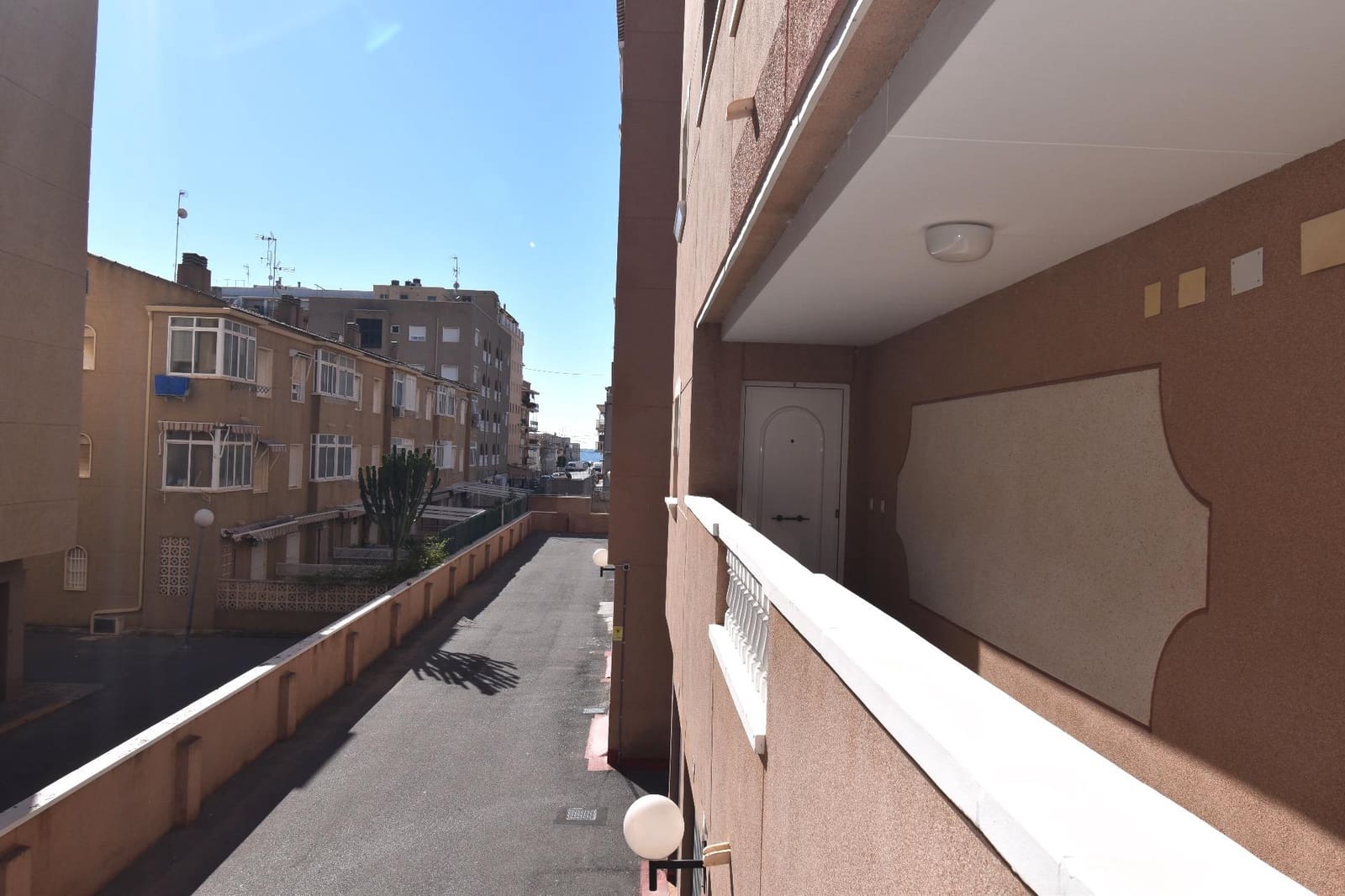 2 bedroom Apartment for sale in Santa Pola with pool garage - € 215,000 (Ref: 9562114)