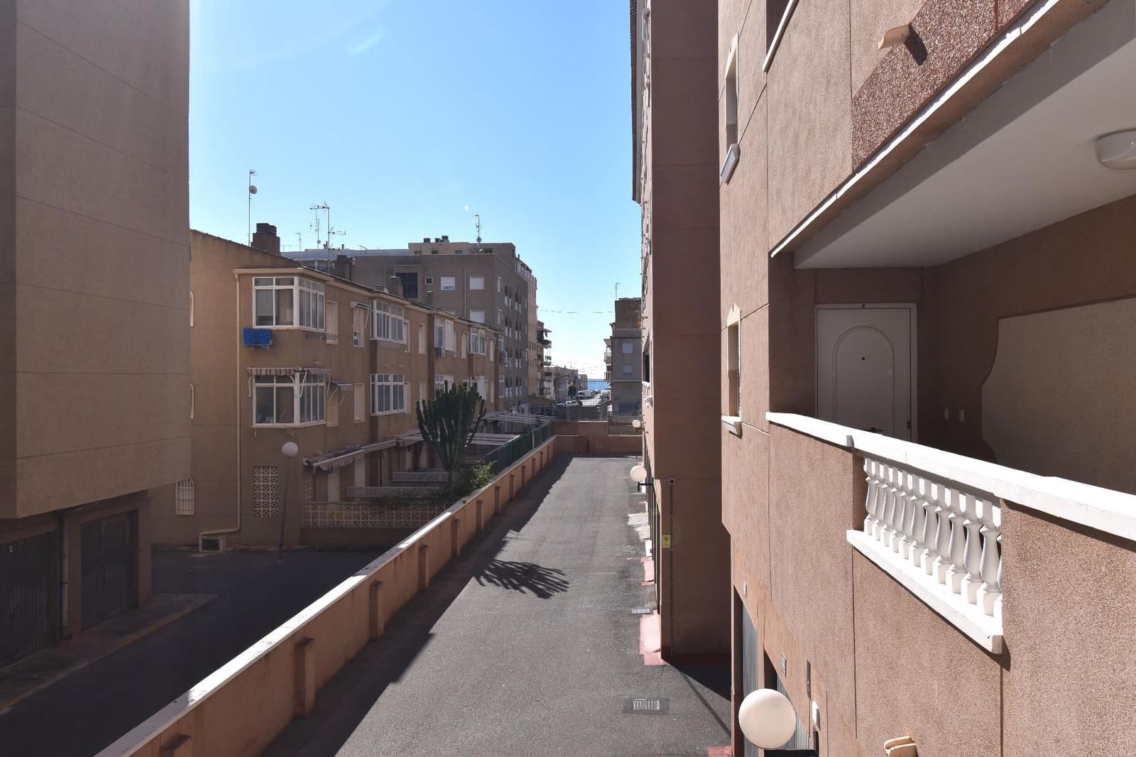 2 bedroom Apartment for sale in Santa Pola with pool garage - € 215,000 (Ref: 9562114)