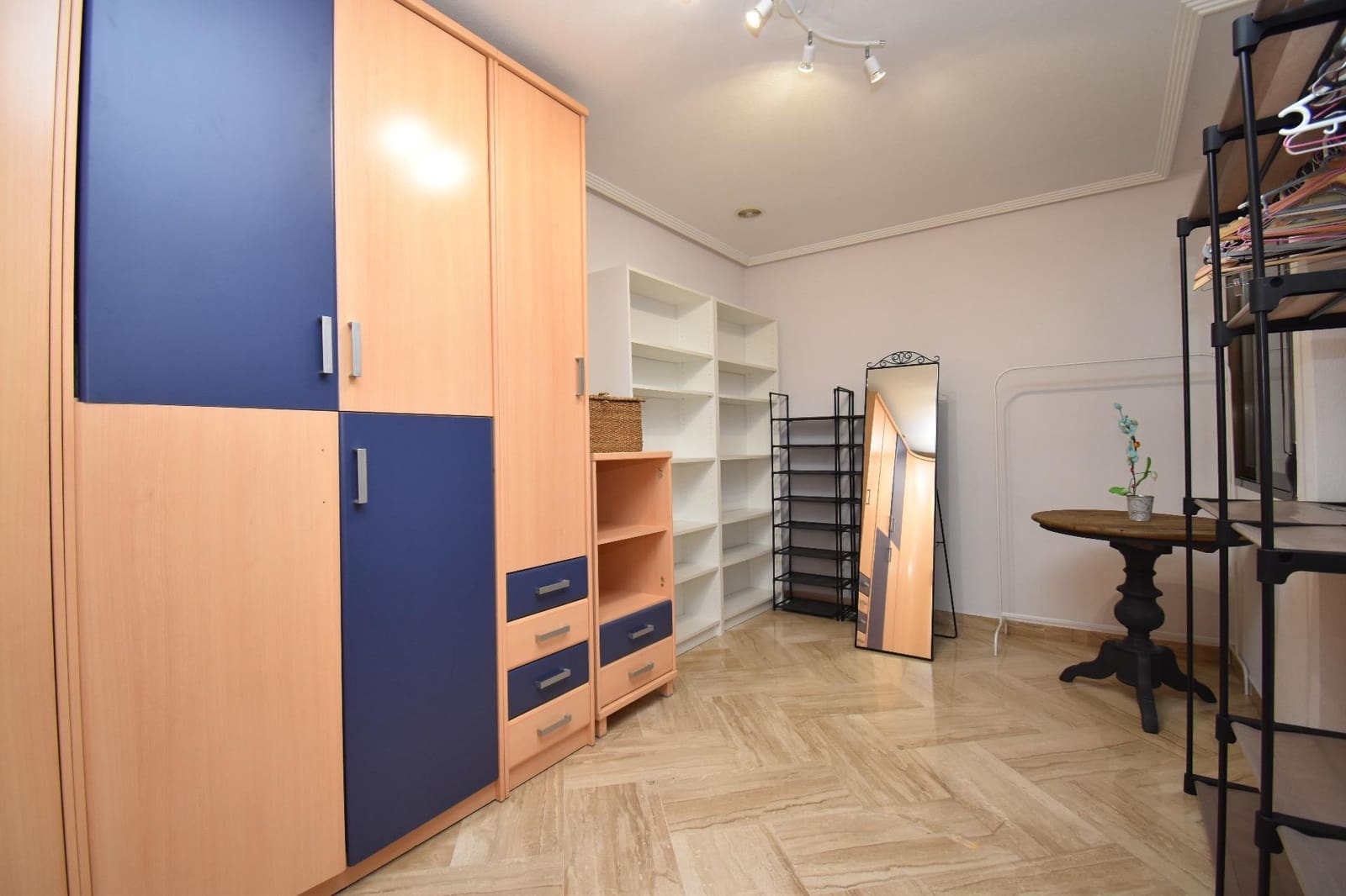 3 sovrum Lägenhet till salu i Elche / Elx med garage - 350 000 € (Ref: 9586767)