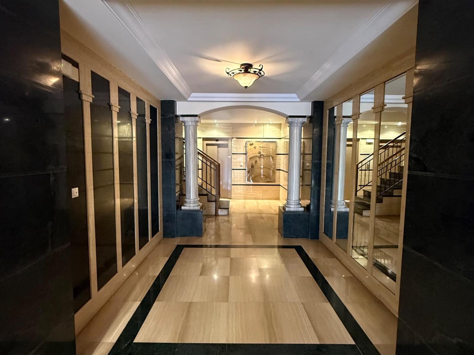 3 sovrum Lägenhet till salu i Elche / Elx med garage - 350 000 € (Ref: 9586767)