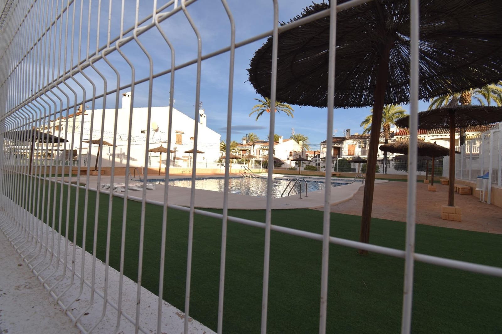 3 bedroom Bungalow for sale in Gran Alacant with pool - € 235,000 (Ref: 9605246)
