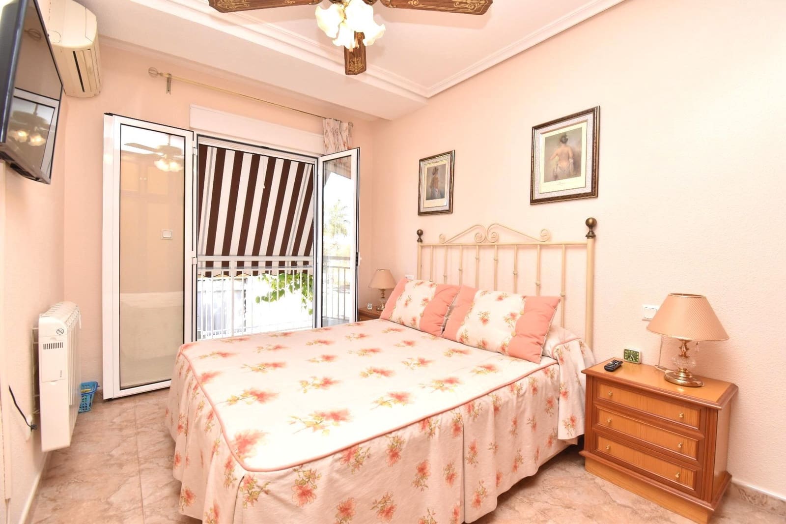 3 bedroom Bungalow for sale in Gran Alacant - € 247,000 (Ref: 9608307)