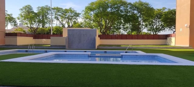 4 soveværelse Bungalow til salg i Elche / Elx med swimmingpool - € 495.000 (Ref: 9611459)