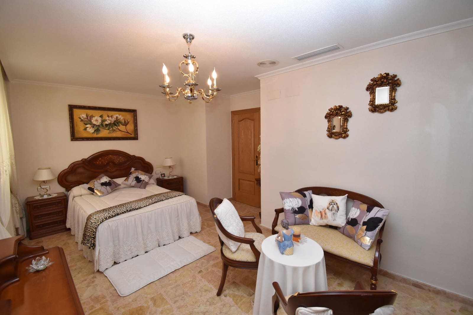 4 soveværelse Bungalow til salg i Elche / Elx med swimmingpool - € 495.000 (Ref: 9611459)