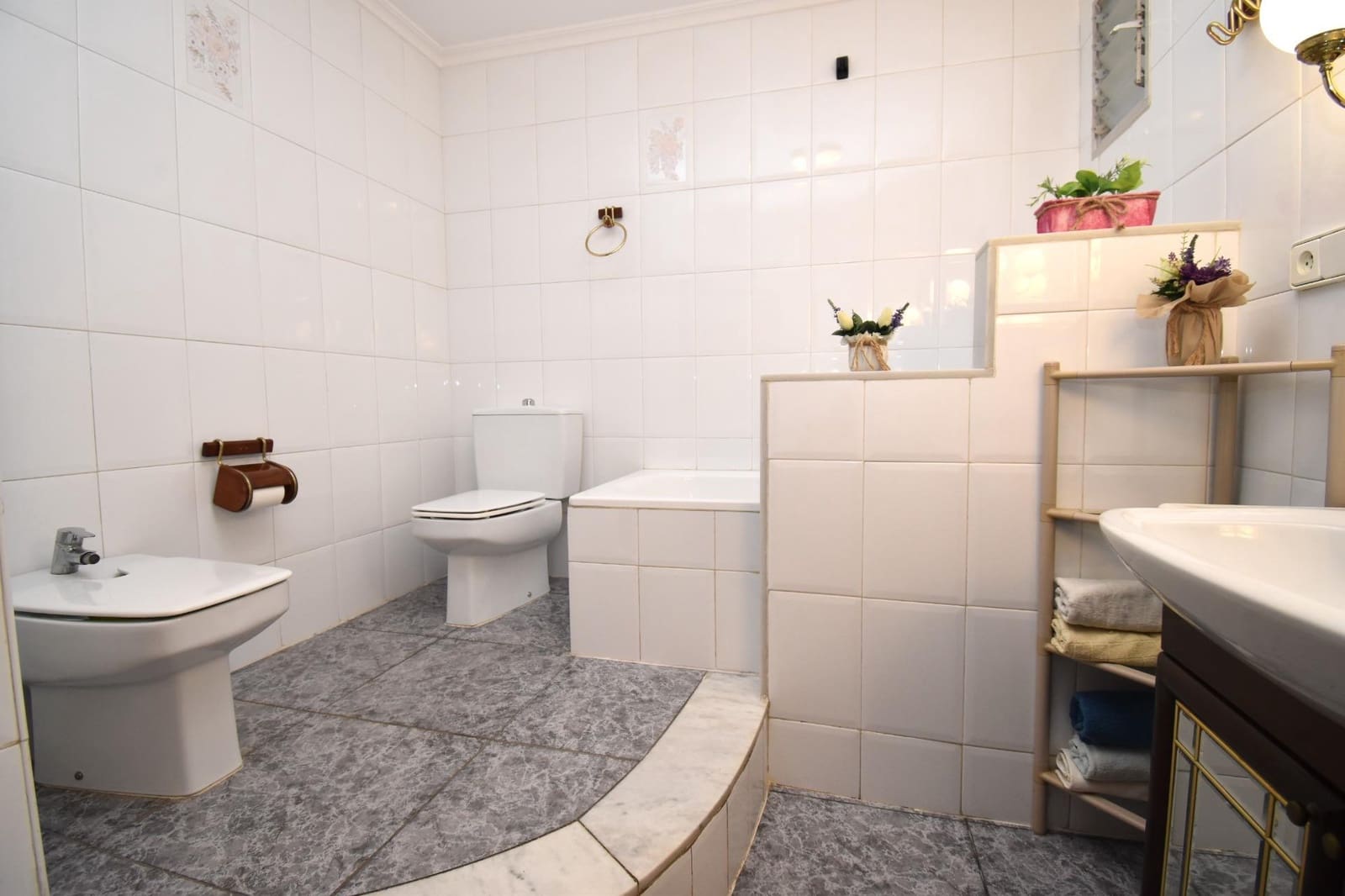 4 sypialnia Willa na sprzedaż w Elche / Elx z basenem garażem - 389 000 € (Ref: 9627841)