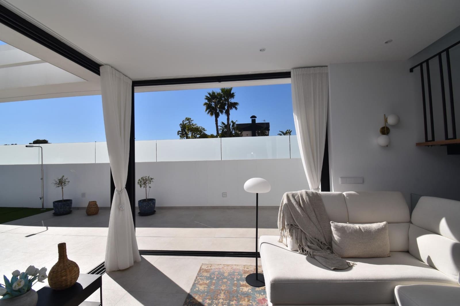 4 slaapkamer Villa te koop in Polop met zwembad garage - € 745.000 (Ref: 9634551)