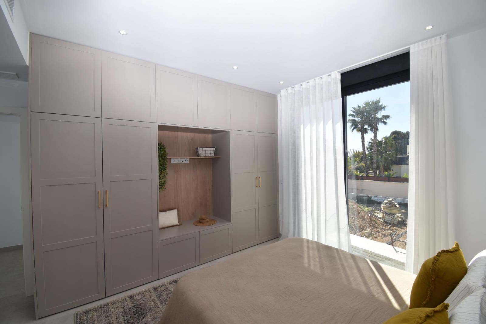 4 slaapkamer Villa te koop in Polop met zwembad garage - € 745.000 (Ref: 9634551)