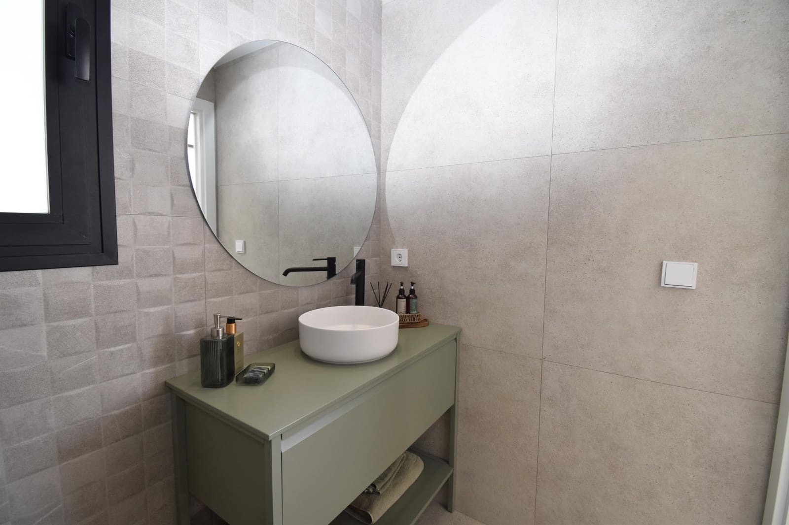 4 slaapkamer Villa te koop in Polop met zwembad garage - € 745.000 (Ref: 9634551)