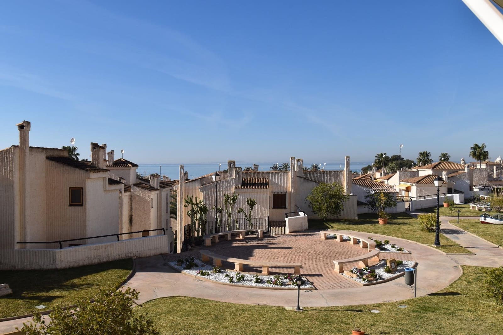 2 slaapkamer Appartement te koop in Santa Pola met zwembad garage - € 265.000 (Ref: 9645423)