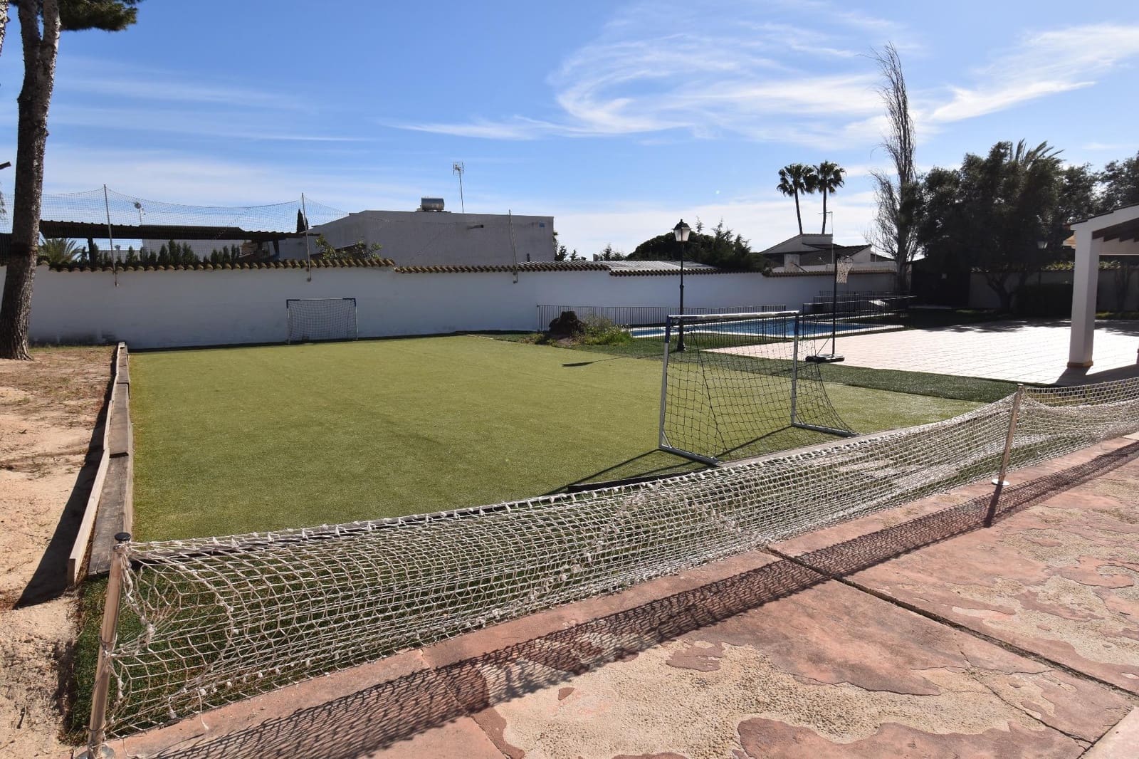 4 soveværelse Villa til salg i Santa Pola med swimmingpool garage - € 890.000 (Ref: 9652257)