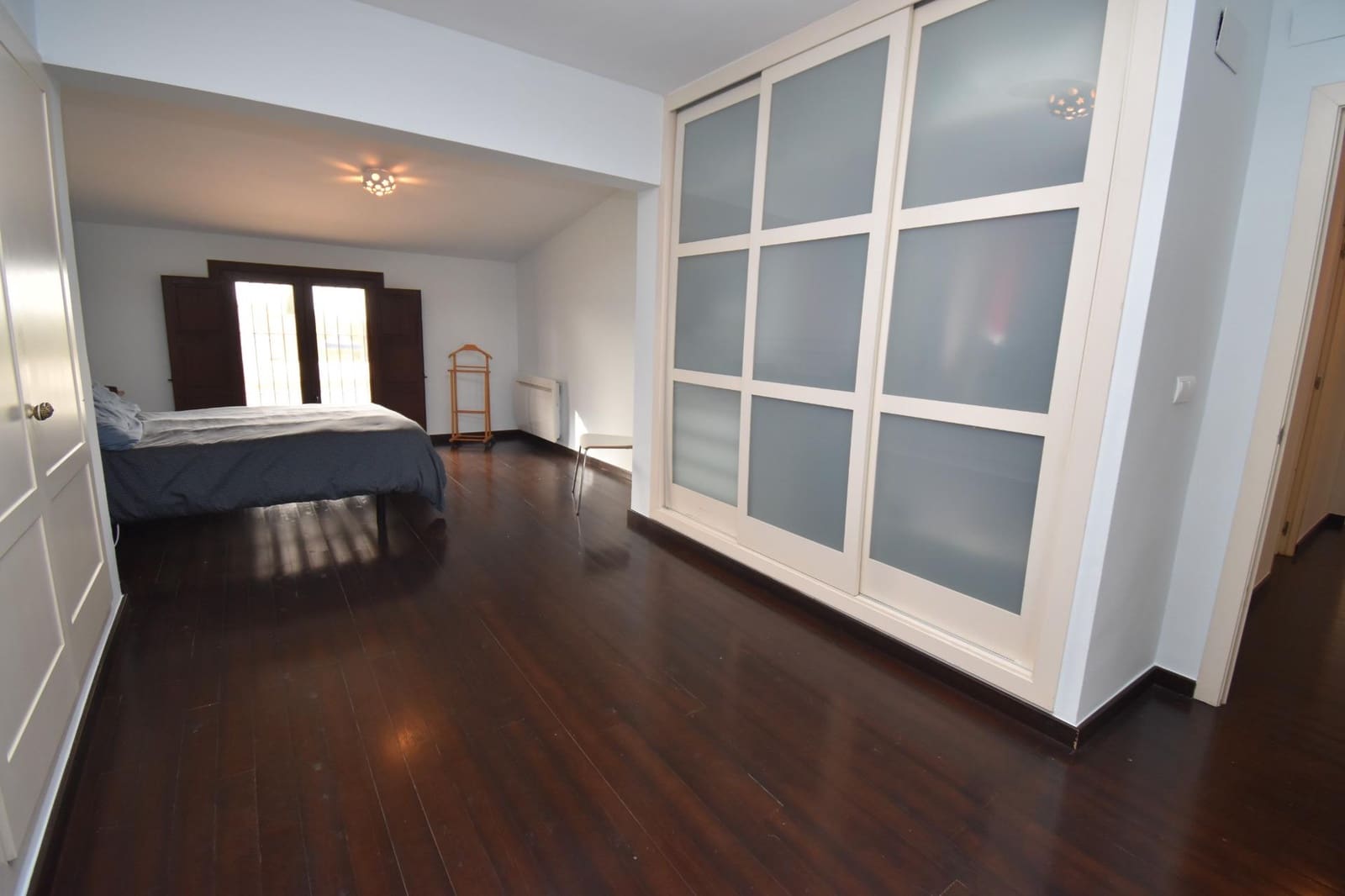 4 bedroom Villa for sale in Santa Pola with pool garage - € 849,000 (Ref: 9652257)